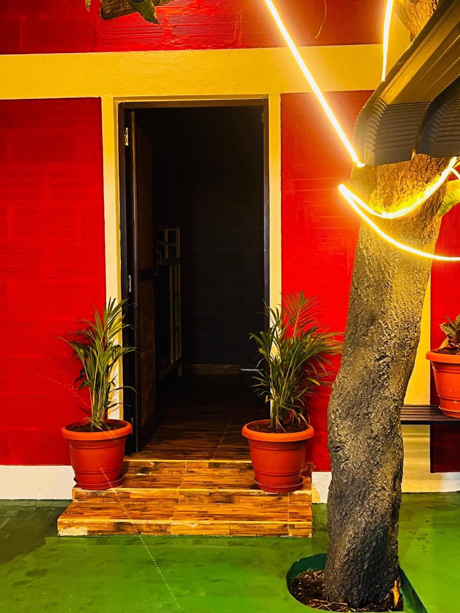 Hostel Kuruku Santhu Colive Pondicherry Exterior photo